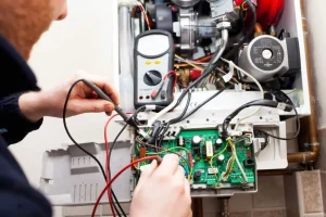 چرا عیب‌یابی پکیج اهمیت دارد؟